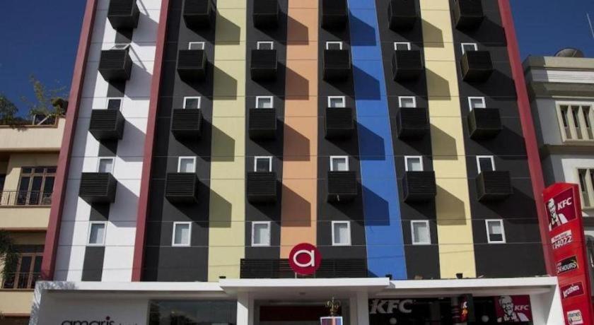 Amaris Hotel Ambon Exteriör bild
