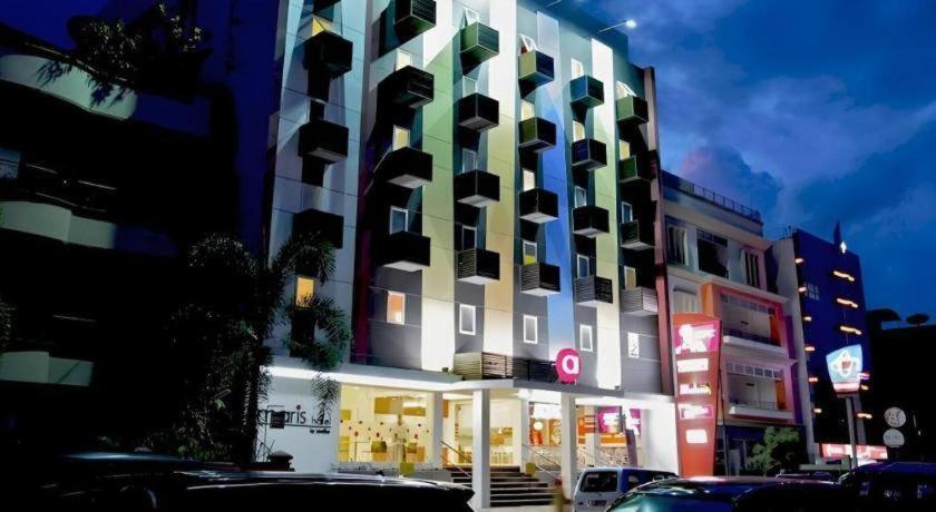 Amaris Hotel Ambon Exteriör bild